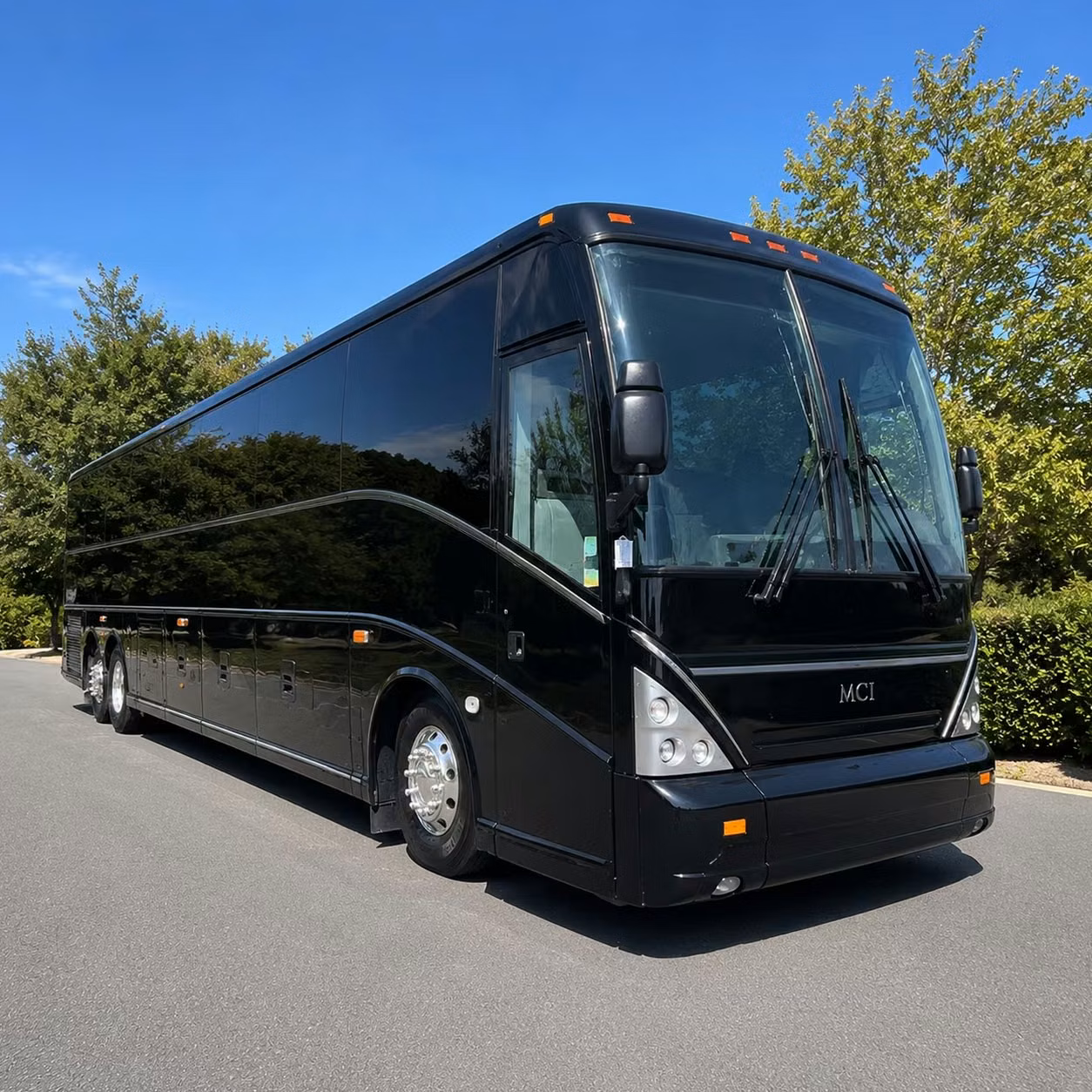 corporate event and employee shuttle bus rentals in chula vista